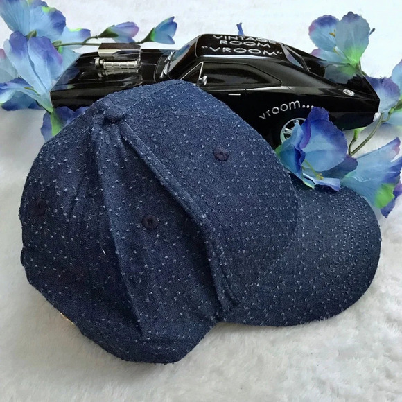 Vince Camuto NWOT Baseball Cap Women OS - Picture 5 of 11